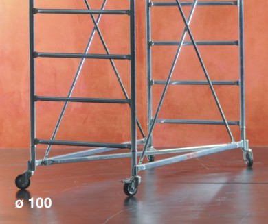 base_interni_100.jpg